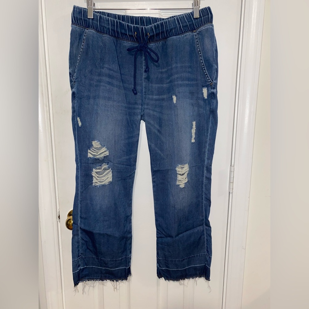 Bella Dahl Distressed Blue Boyfriend Jeans